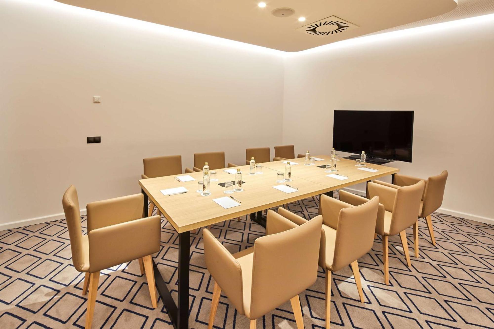 Hampton By Hilton Barcelona Fira Gran Via 호텔 오스피탈레트 데 요브레가트 외부 사진